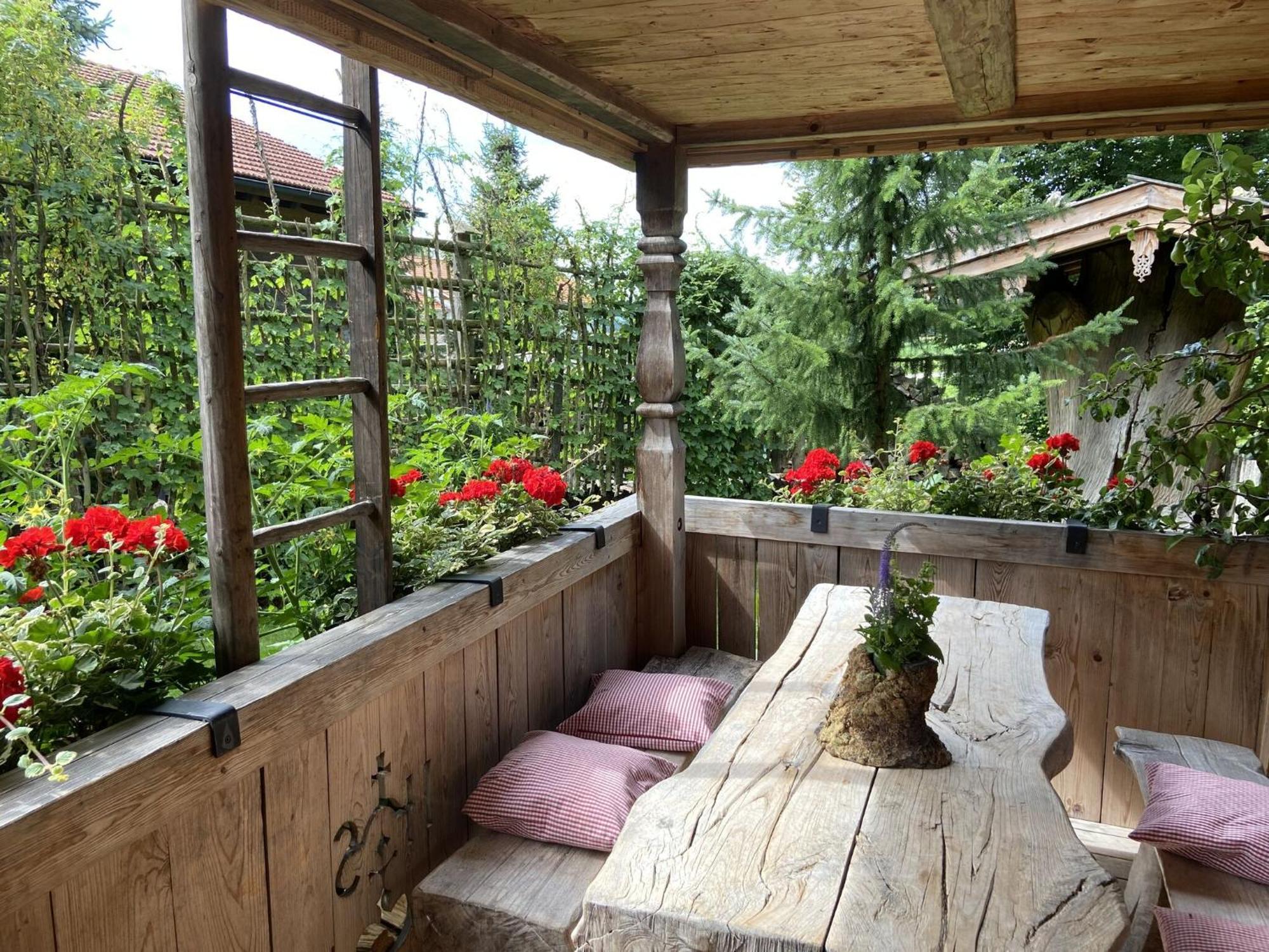Eco Friendly Chalet Near The Lake In Asten Tittmoning Zewnętrze zdjęcie